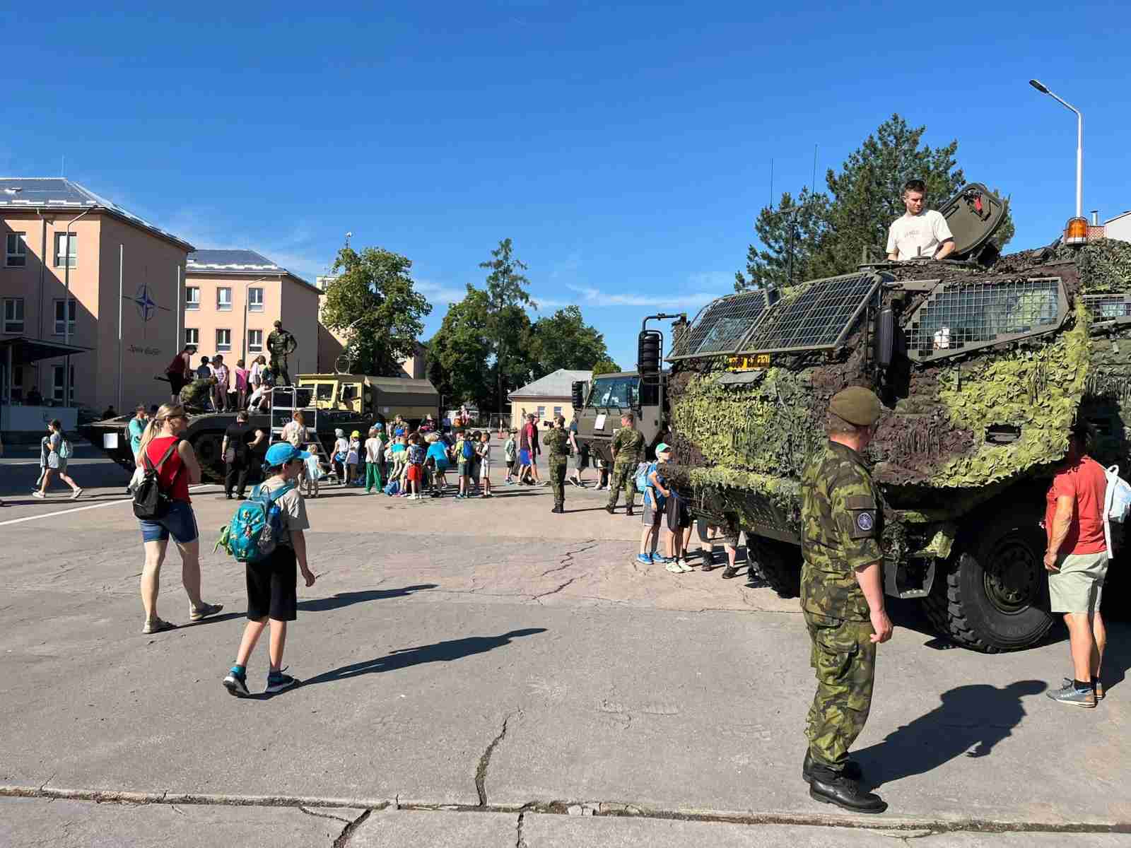 Den otevřených dveří u 74. mechanizovaného praporu Bučovice – foto 2