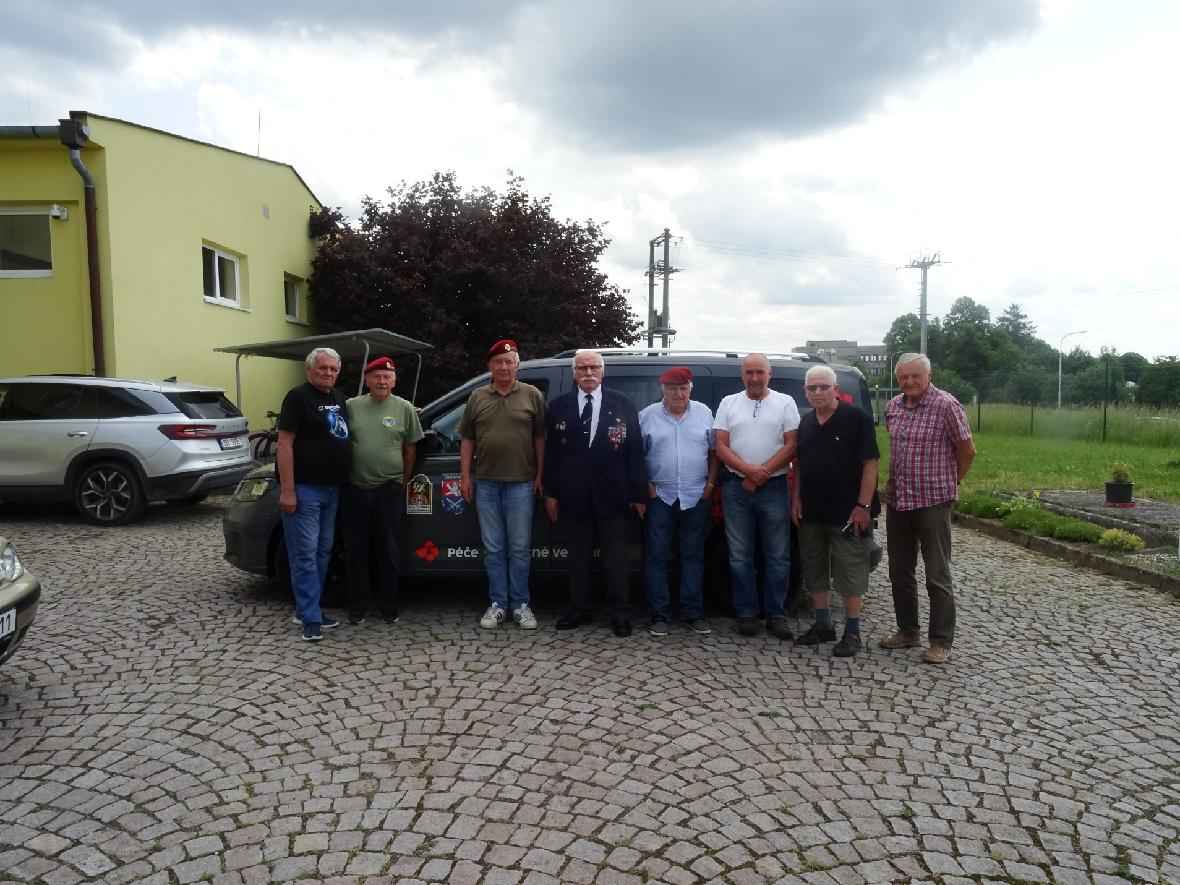 Byli jsme na Marsu – návštěva výrobce padáků Mars Jevíčko – foto 1