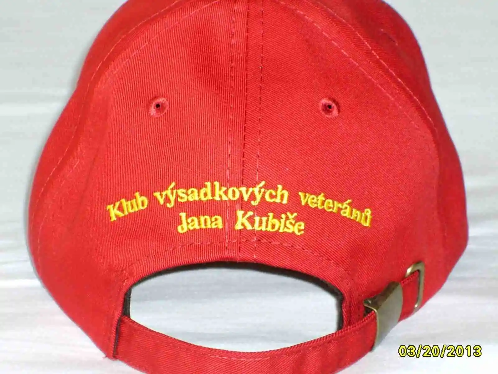 Kšiltovka klubu 2